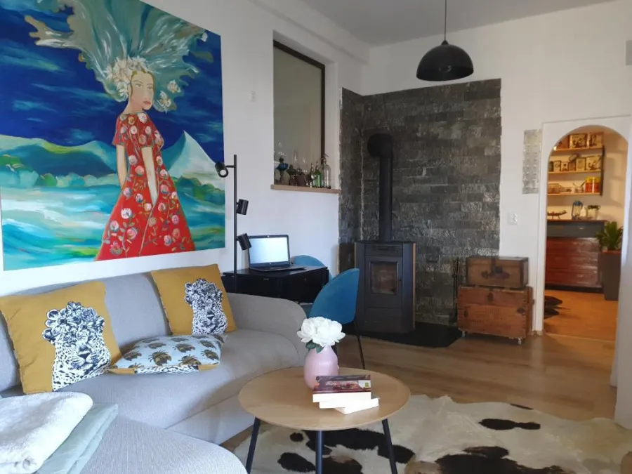 Apartment with Terrace Nona Pavla