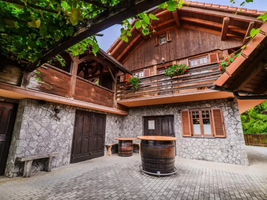 Holiday Home Marta with 4 Bedrooms
