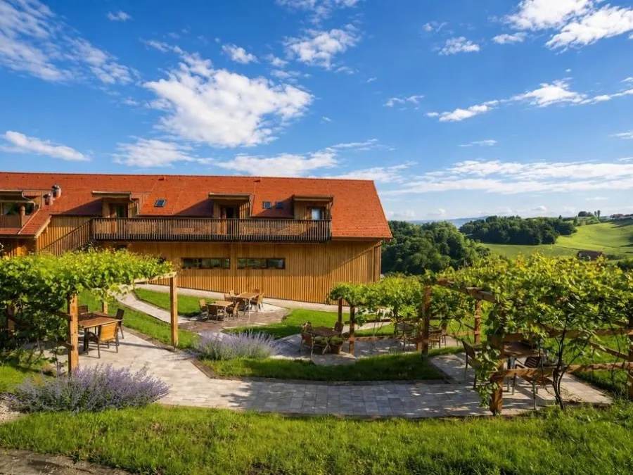 Vino Valdhuber Apartments